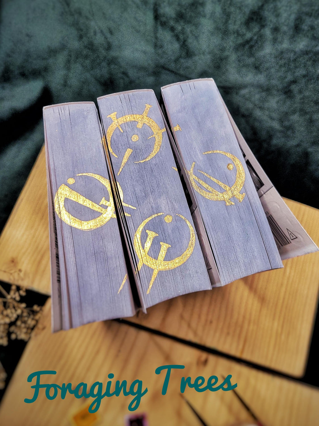 Mistborn Trilogy Fore edge painting, Mistborn Trilogy Era 1 by Brandon Sanderson