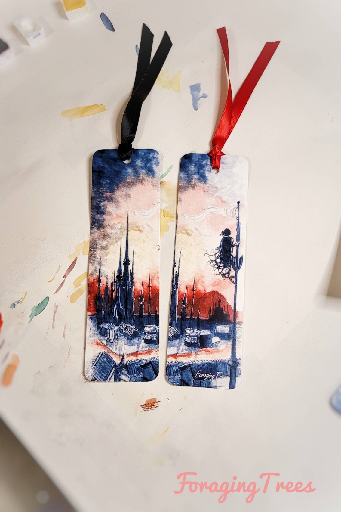 Mistborn bookmark, Vin overlooking the hill of one thousand spires, Luthadel Skyline Watercolor bookmark
