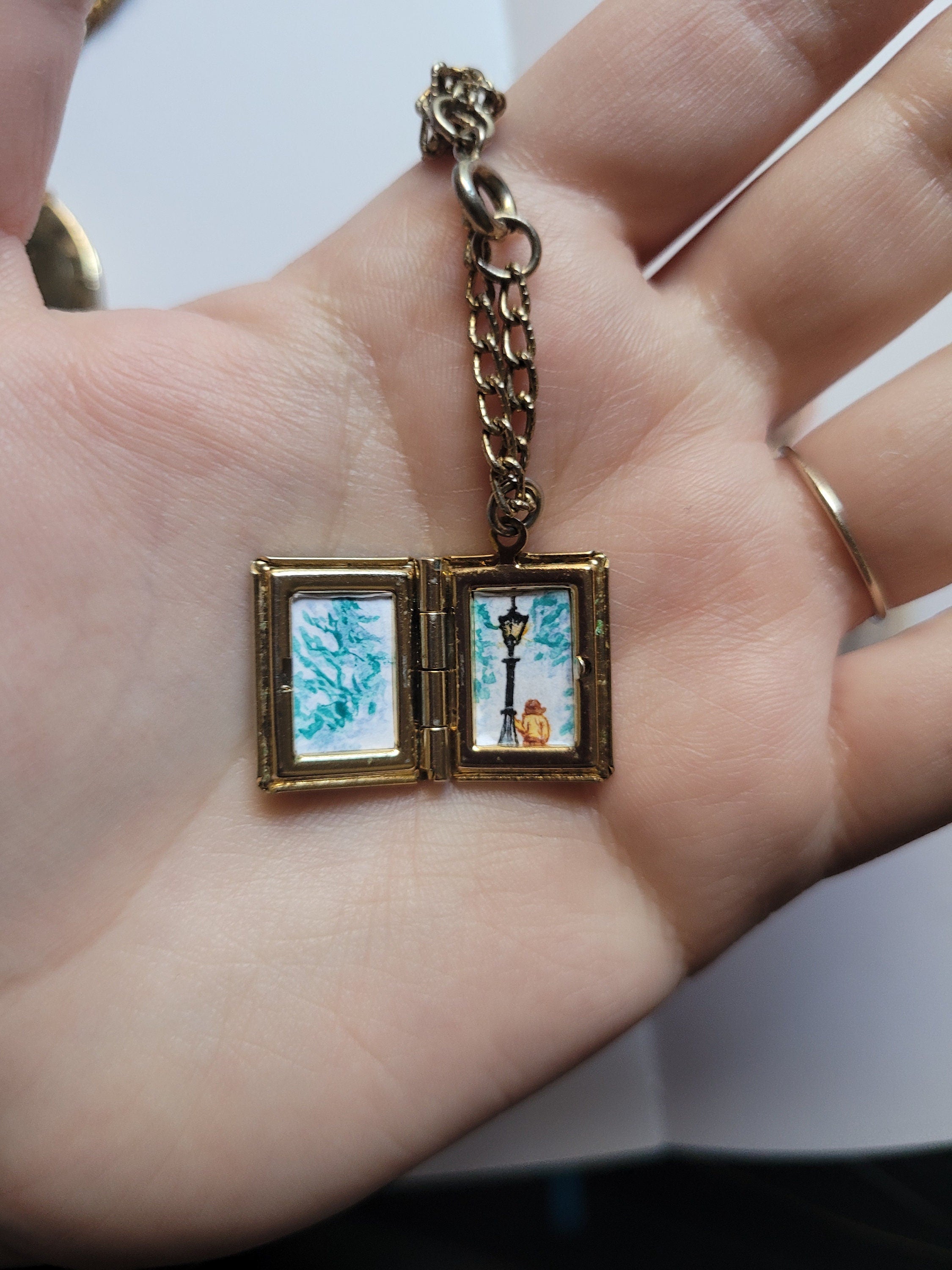 Narnia Locket Necklace, tiny painting necklace, the chronicles of narnia locket painting, book necklace painting, lantern waste, Lucy